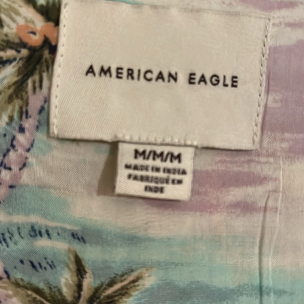 NWT American Eagle super soft palm tree tropical top size medium - Picture 3 of 9